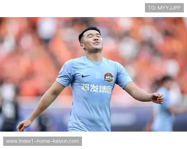 边路进攻成为主要突破口 胡荷韬钟义浩等边翼卫表现抢眼 边路进攻成为主要突破口 胡荷韬钟义浩等边翼卫表现抢眼